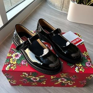 ❌SOLD❌ NWT KENZO SMILE MARY JANE SHOES, US 6,5